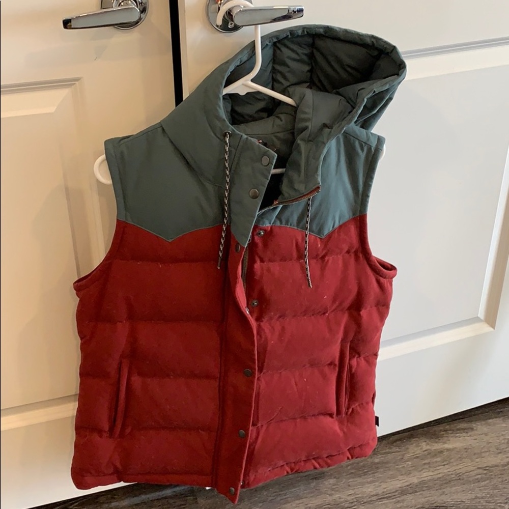Patagonia women’s Bivy hooded vest
